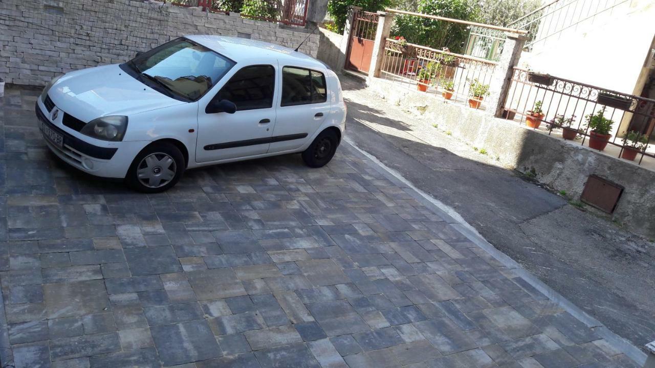 Apartment Buba Šibenik Esterno foto